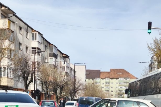 FOTO VIDEO Bistrita Accident pe strada Nasaudului