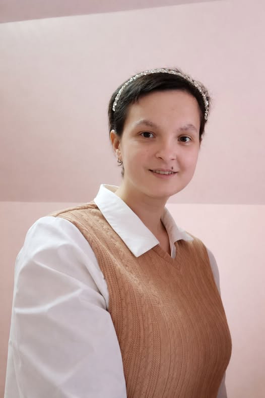 Va aduce ti aminte de Adina A infruntat o forma grava de cancer in 2024 si acum se confrunta cu o noua forma si mai agresiva Oare o putem ajuta