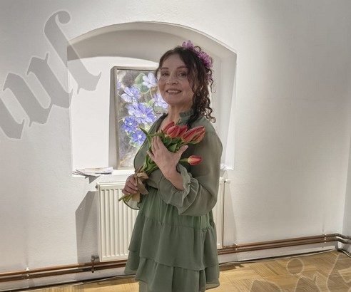 foto video spectacol de culoare si lumina la casa argintarului onita muresan ne prezinta gradinile interioare intr o adevarata radiografie a florilor