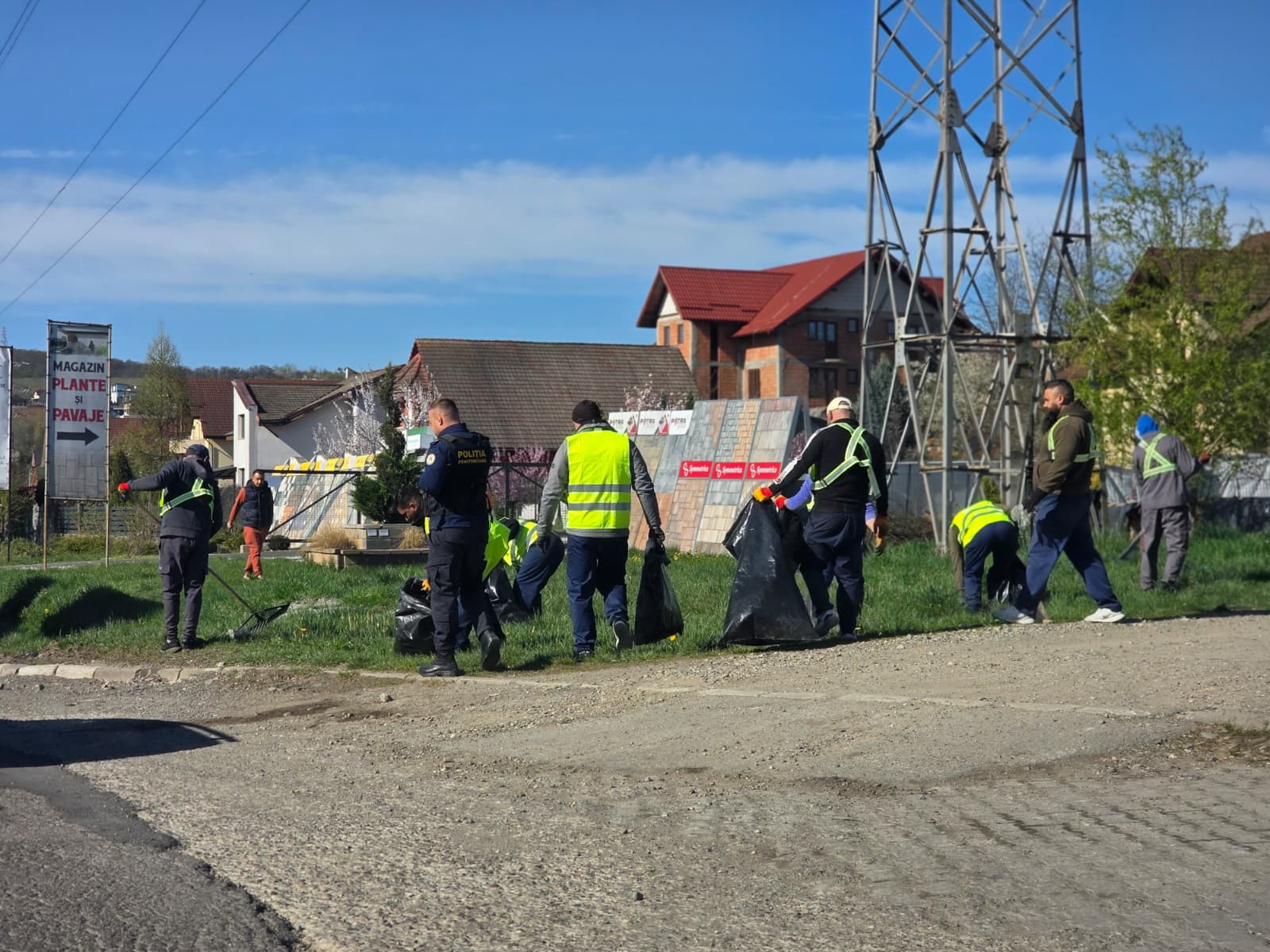FOTO Dezinutii scosi sa igienizeze Bistrita Unde trebuie sa faca curatenie