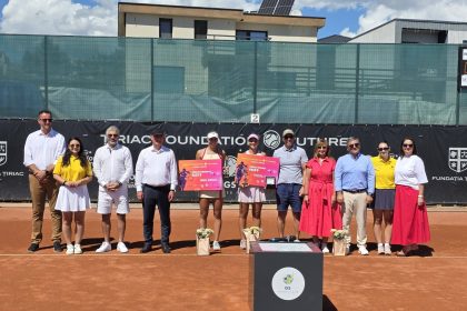 BISTRITA Teodora Miron tanara de 16 ani care a participat singura la turneul Tiriac W35 si a plecat campioana 7 meciuri 7 victorii