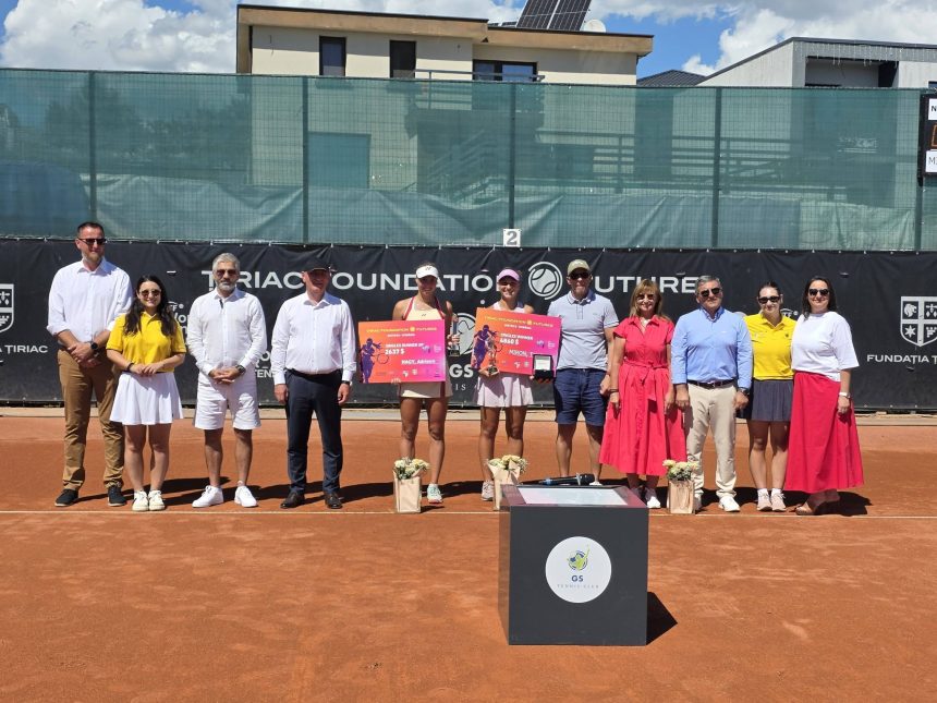 BISTRITA Teodora Miron tanara de 16 ani care a participat singura la turneul Tiriac W35 si a plecat campioana 7 meciuri 7 victorii