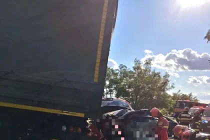 FOTO VIDEO Vehicul cu bistriteni implicat in accidentul soldat cu trei decese in judetul Mures