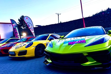 FOTO VIDEO Zeci de tineri s au strans la Colibita pentru a admira super masinile din turneul GOAT Rally