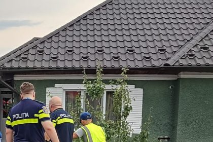 video accident la sieu magherus o masina a intrat intr un cap de pod