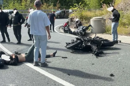 Doi motocicliști din Bistrița, răniți ieri într-un accident pe DN 18, în Pasul Gutâi