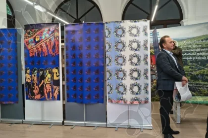Mirela Trăistaru și Doru Ilieș, pe panourile stradale din Bistrița