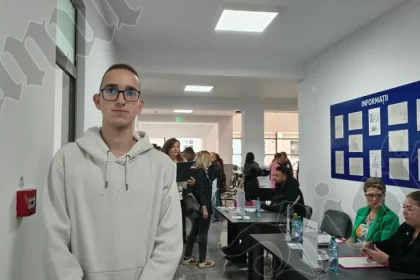 Bursa locurilor de muncă pentru absolvenți: „Banii nu contează, altceva e important”