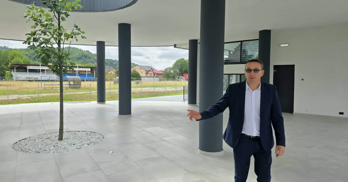 Elevii din Prundu Bârgăului au un campus școlar de top, dar nu-l pot folosi