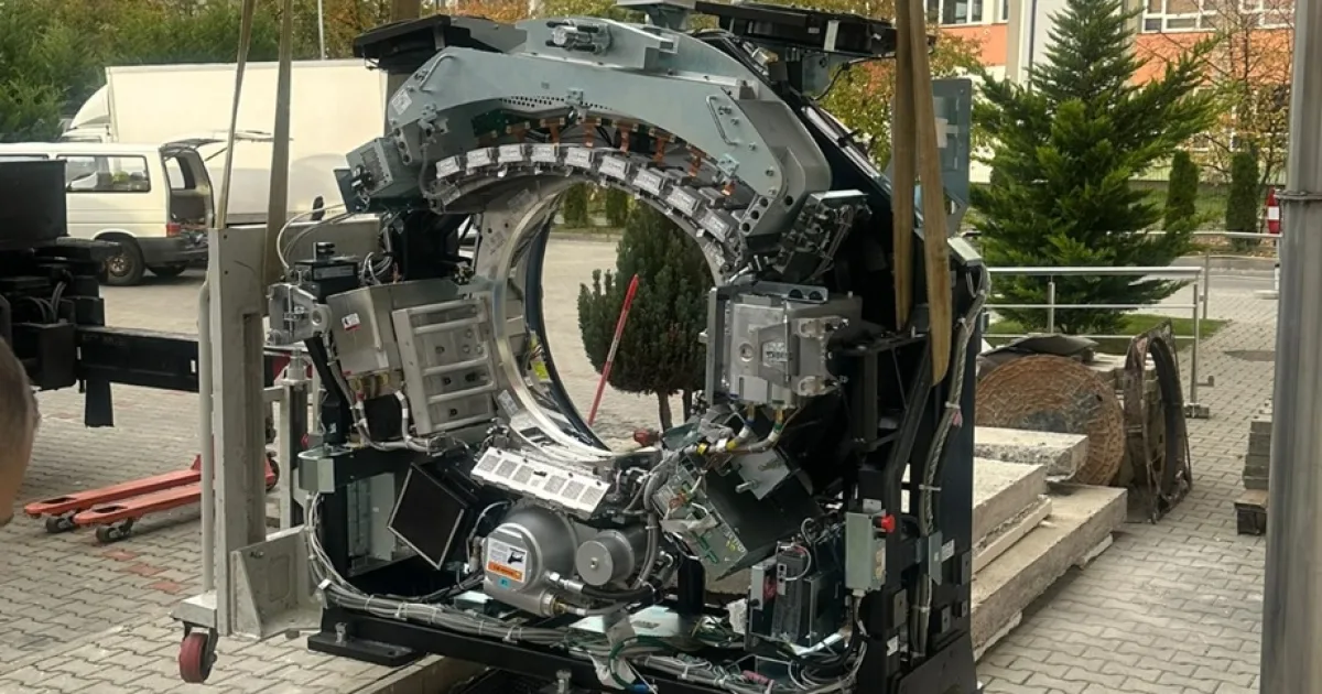 Instalarea celui mai modern computer tomograf din județ a început la SANOVIL